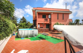 2 Bedroom Awesome Home In Pozzuoli
